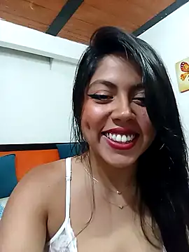 leah passion online show from 10.23.25