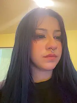 Lucygothic online show from 02.21.25