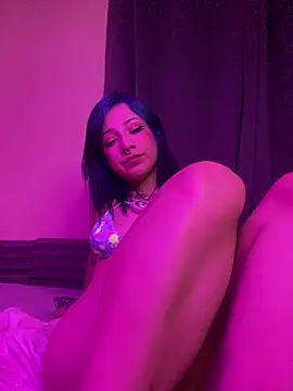 Lucygothic online show from 03.11.25