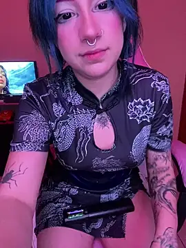 Lucygothic online show from 03.15.25