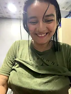 Lucia-Candy online show from 12.21.25