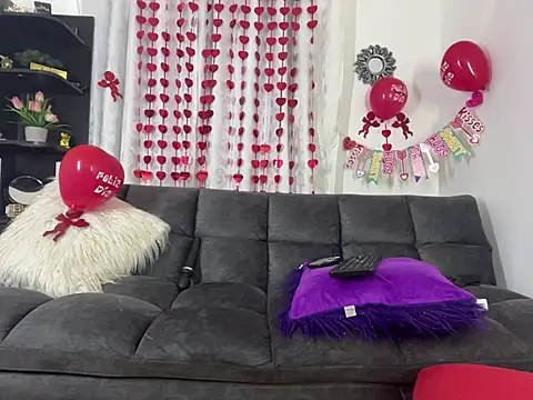 Snapshot of Karina_Yang chatting on 02.15.26 Karina Yang online show from 02.15.26