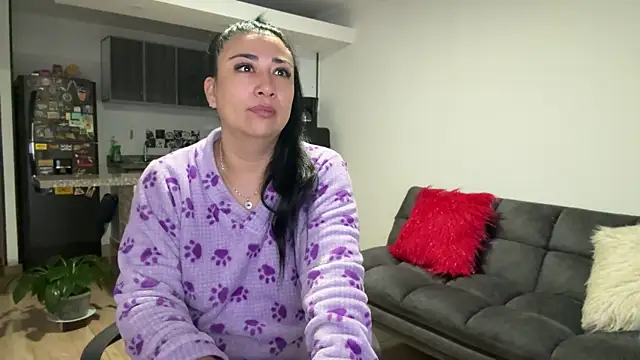 Karina Yang online show from 04.10.26