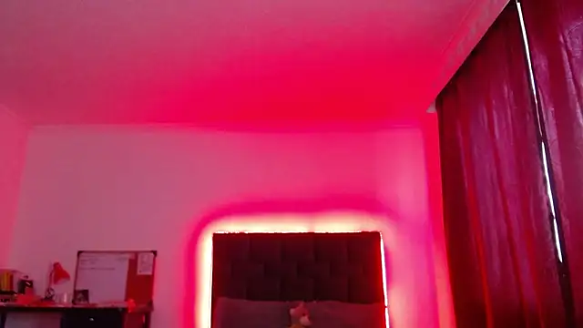 VALERY MEER online show from 02.13.26