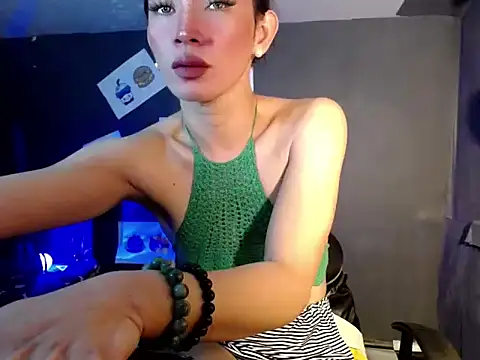 Rhianna wilson online show from 10.25.25