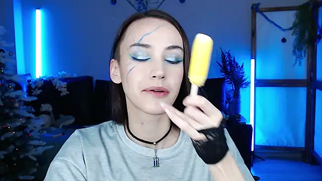 Snapshot of Wildorchid_ chatting on 01.05.25 Wildorchid online show from 01.05.25