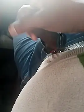 Zakes2222 online show from 04.21.26