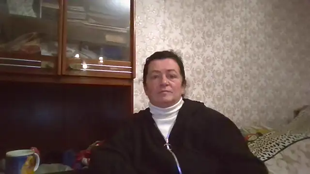 GypsiQueen2 online show from 11.05.25