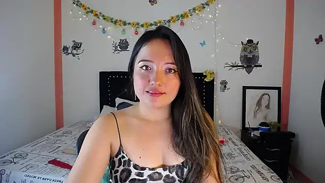 naughty girl 4u online show from 12.18.24