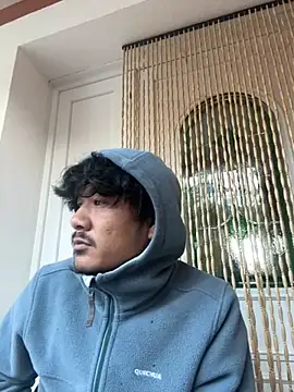 juniiorre online show from 10.27.25