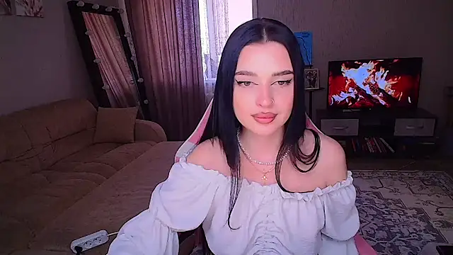   Malika   online show from 04.06.26