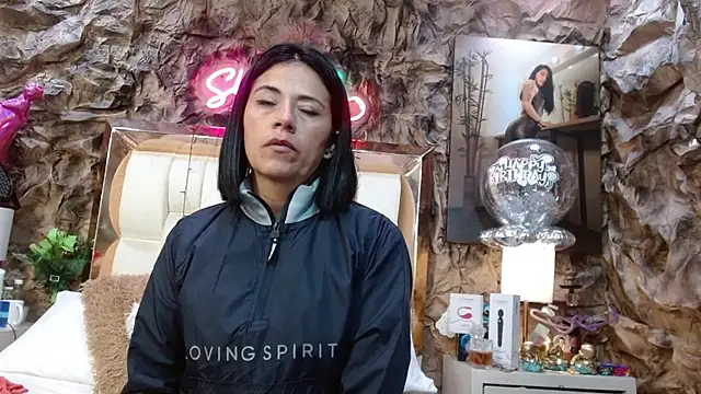 sharoon cheerry online show from 12.11.24