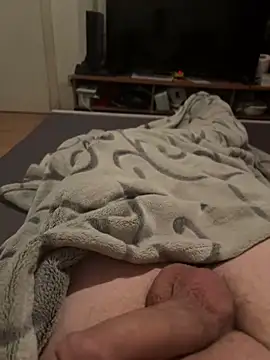 Snapshot of David19932908 chatting on 01.09.25 David19932908 online show from 01.09.25