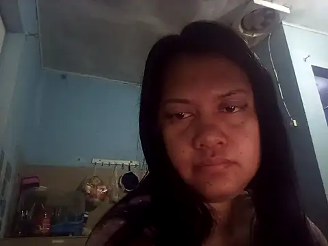 Snapshot of Honeybun25 chatting on 02.20.26 Honeybun25 online show from 02.20.26