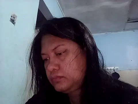 Snapshot of Honeybun25 chatting on 02.22.26 Honeybun25 online show from 02.22.26