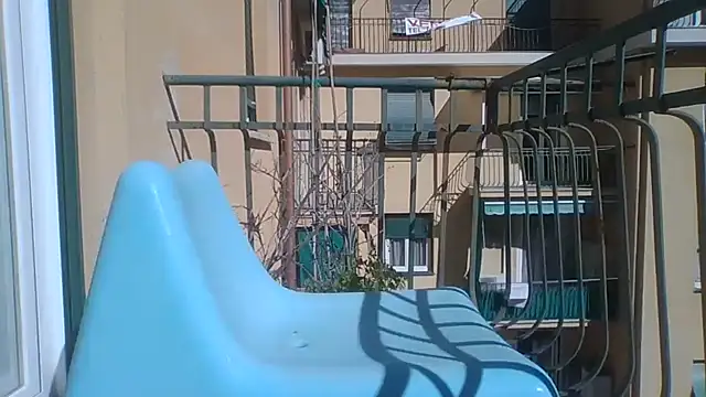 Snapshot of Hotboyo01 chatting on 10.10.25 Hotboyo01 online show from 10.10.25