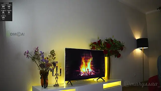 maryssaa  online show from 11.26.25