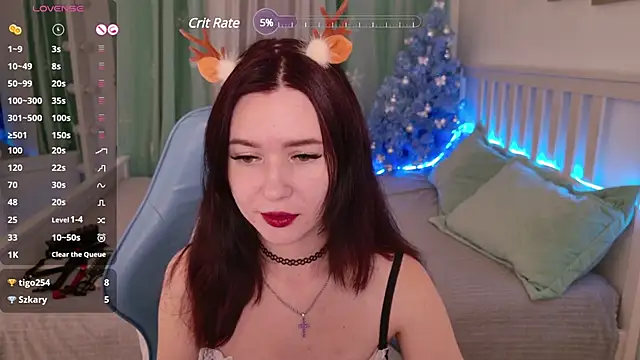 Snapshot of LissMoon chatting on 01.01.25 LissMoon online show from 01.01.25
