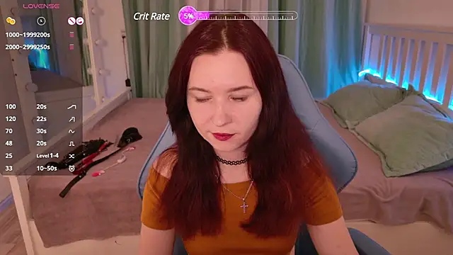 Snapshot of LissMoon chatting on 02.06.25 LissMoon online show from 02.06.25