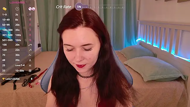 Snapshot of LissMoon chatting on 03.07.25 LissMoon online show from 03.07.25