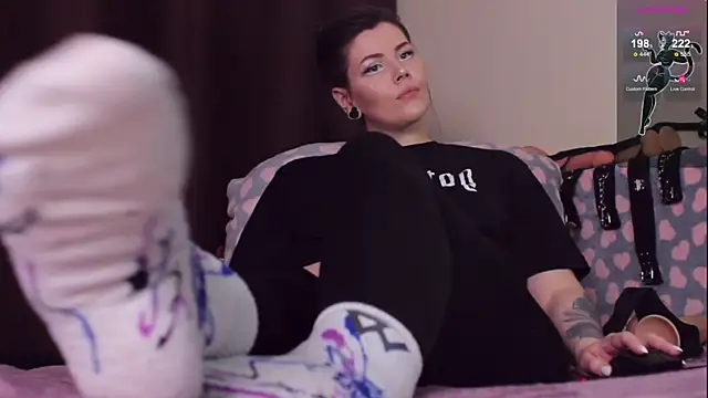 Snapshot of Luna_Blake chatting on 01.23.25 Luna Blake online show from 01.23.25