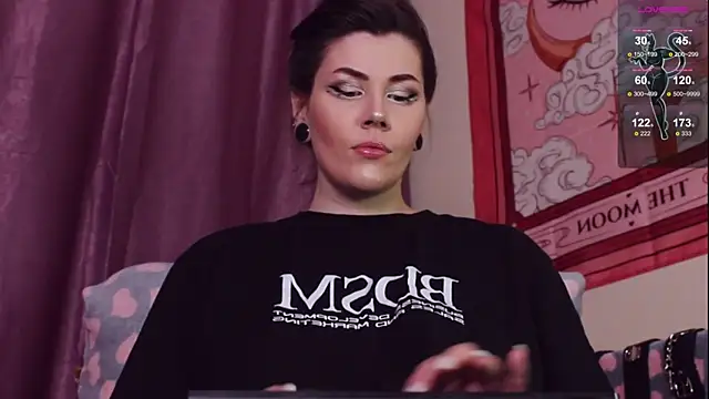 Snapshot of Luna_Blake chatting on 03.01.25 Luna Blake online show from 03.01.25