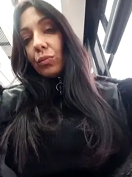 LeticiaWoods online show from 12.08.24