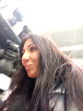 LeticiaWoods online show from 12.22.24