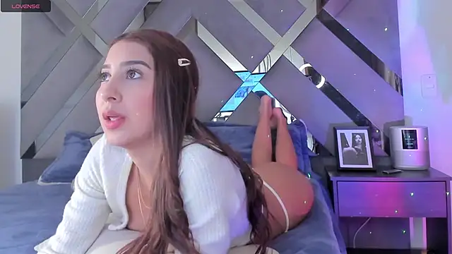 Snapshot of monroeglez5_ chatting on 02.19.25 monroeglez5 online show from 02.19.25