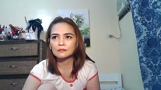 Kisses-13 online show from 10.01.25