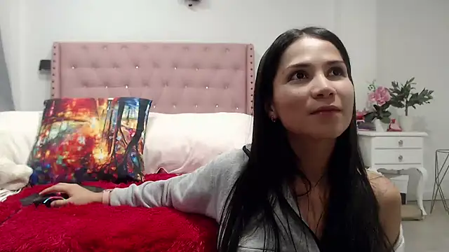 kimberlyshantal online show from 01.22.25