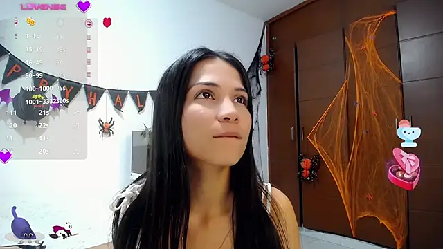 kimberlyshantal online show from 10.21.25