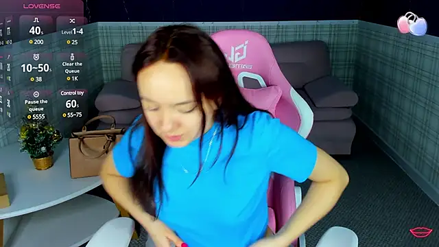 Fera1 Berry online show from 01.04.25