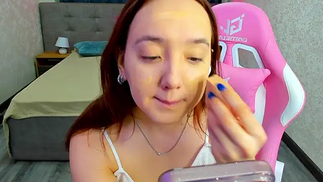 Fera1 Berry online show from 02.06.25