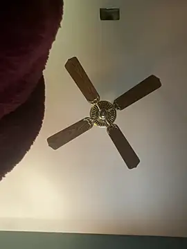 sukisnpaii online show from 04.19.26