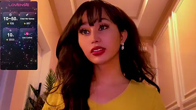 YOURCRISTINAS online show from 09.11.25