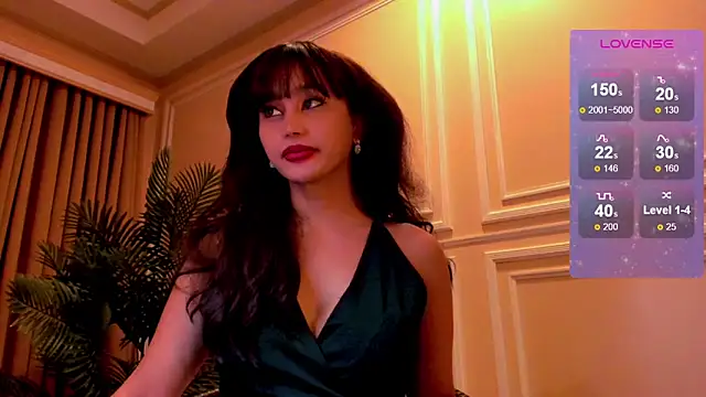 YOURCRISTINAS online show from 12.16.25