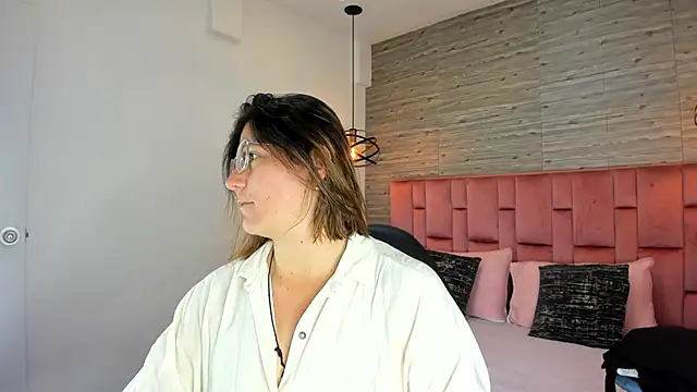 SarahDeyvis online show from 09.17.25