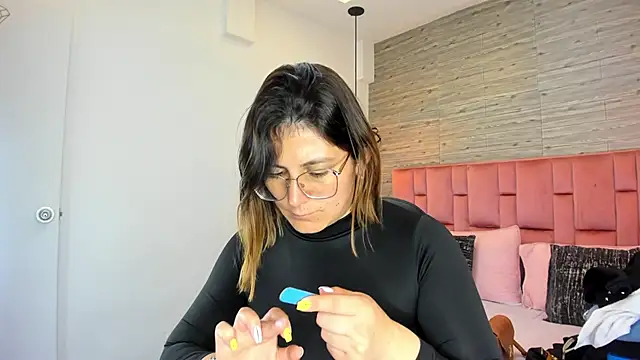 SarahDeyvis online show from 09.19.25