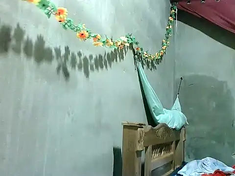 Snapshot of 2ocmaxi chatting on 10.18.25 2ocmaxi online show from 10.18.25