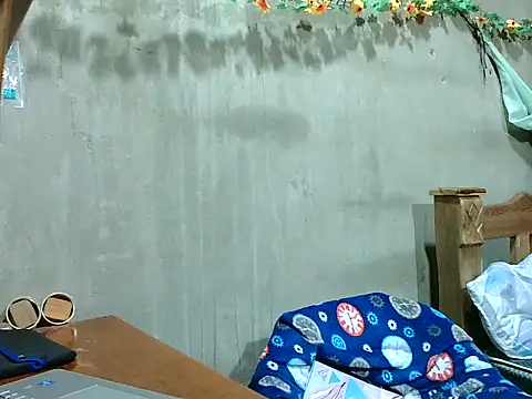 Snapshot of 2ocmaxi chatting on 11.19.25 2ocmaxi online show from 11.19.25