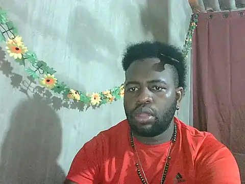 Snapshot of 2ocmaxi chatting on 12.17.25 2ocmaxi online show from 12.17.25