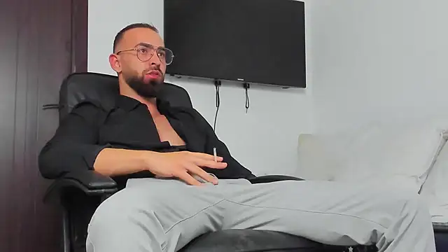 MichaelMasterss online show from 01.08.25