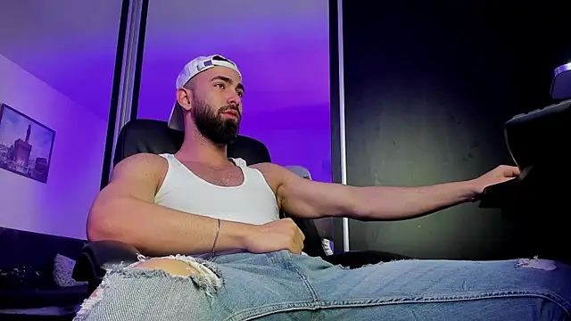 MichaelMasterss online show from 02.26.25