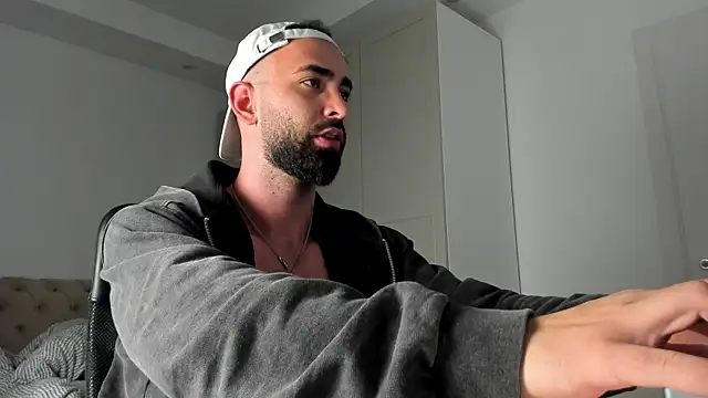 MichaelMasterss online show from 04.07.26