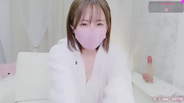 Yuu  k online show from 10.27.25