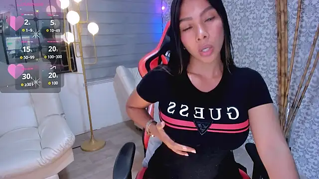 RenataReyes online show from 01.10.25