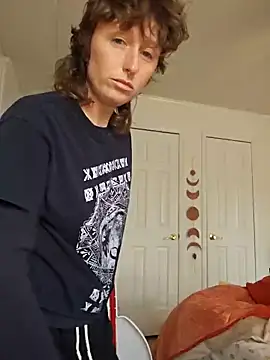 Snapshot of mossy_kiss chatting on 02.22.25 mossy kiss online show from 02.22.25