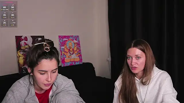 Snapshot of Mari___Anna chatting on 11.08.25 Mari Anna online show from 11.08.25