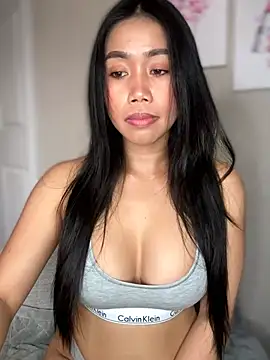 Snapshot of JazzieXo chatting on 02.10.26 JazzieXo online show from 02.10.26